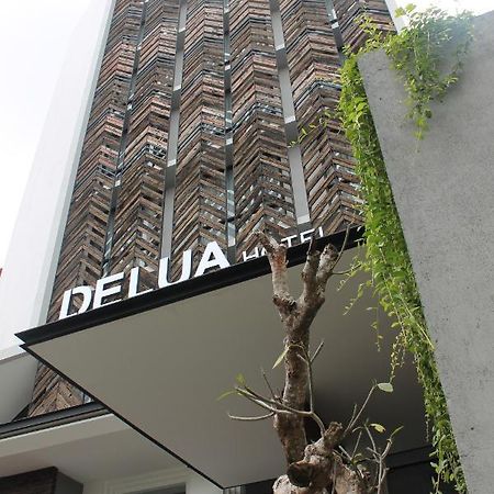 Delua Hotel Jakarta Luaran gambar