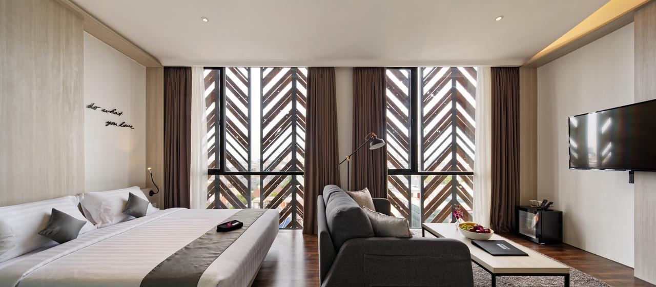 Delua Hotel Jakarta Luaran gambar